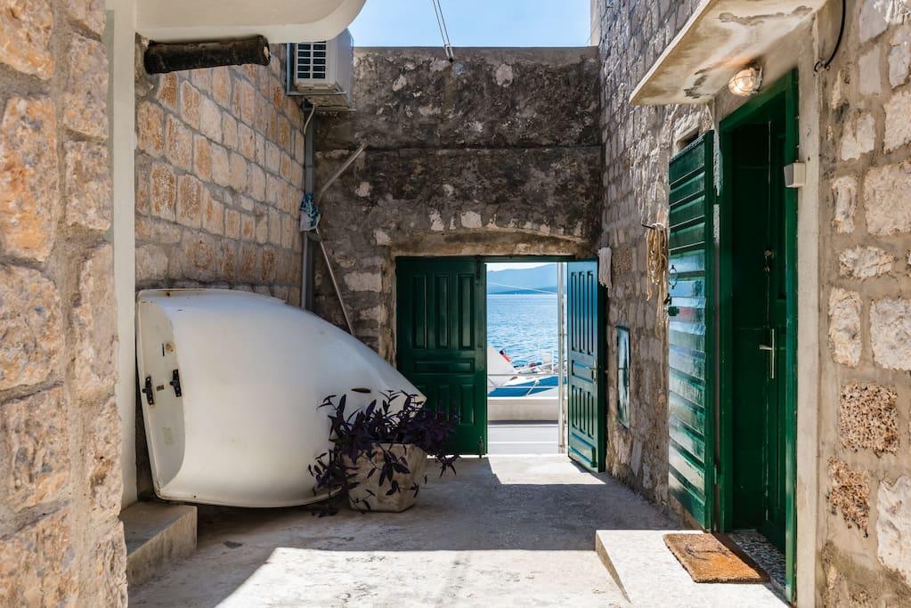 Nona Nata'S House Apartment Bol Exterior photo